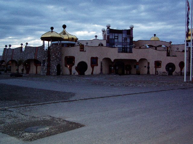 t133.jpg
